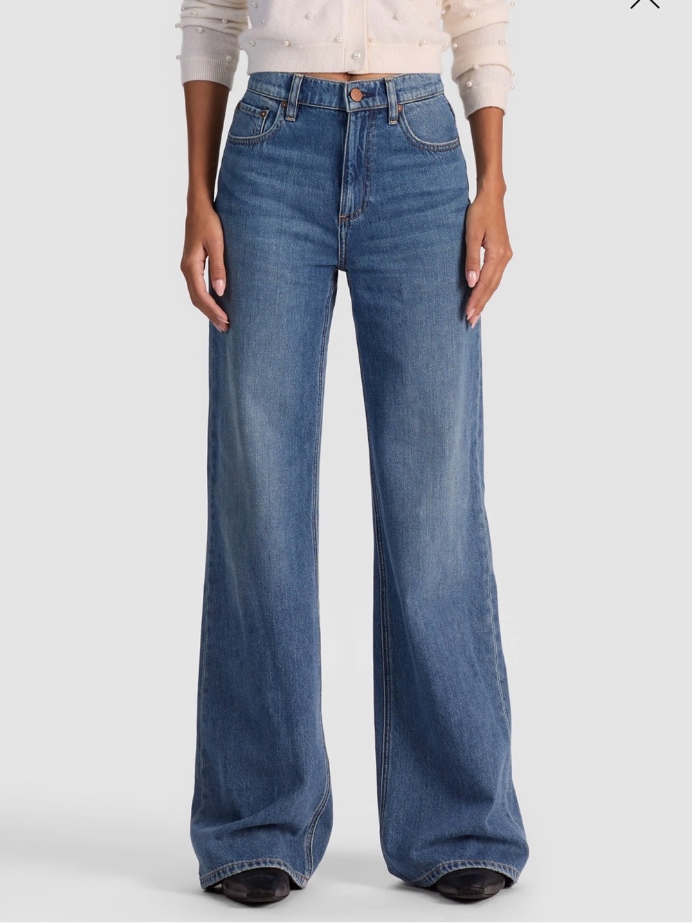 Alice + Olivia Chic Jeans